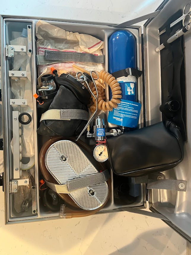 Heraeus Zahnarzt-Notfallkoffer (Typ MAINZ) – vintage dental emergency case – Local Pickup in McKinney, TX