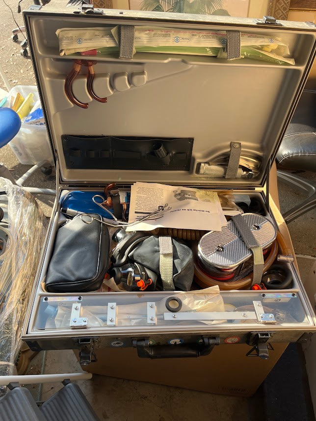 Heraeus Zahnarzt-Notfallkoffer (Typ MAINZ) – vintage dental emergency case – Local Pickup in McKinney, TX