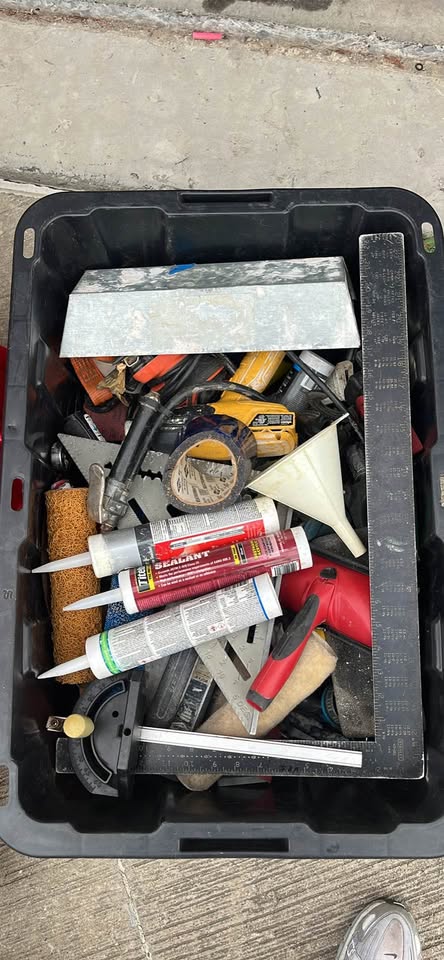Misc Carpenters hand tools. Selling lot - image 2