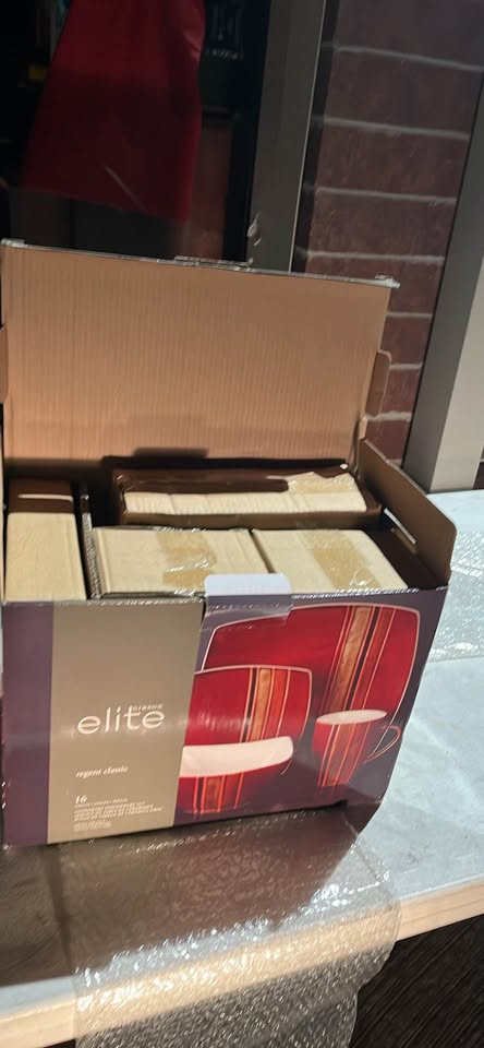 NEW – Gibson Elite Regent Classic 16-Piece Stoneware Dinnerware Set (Service for 4) - image 2