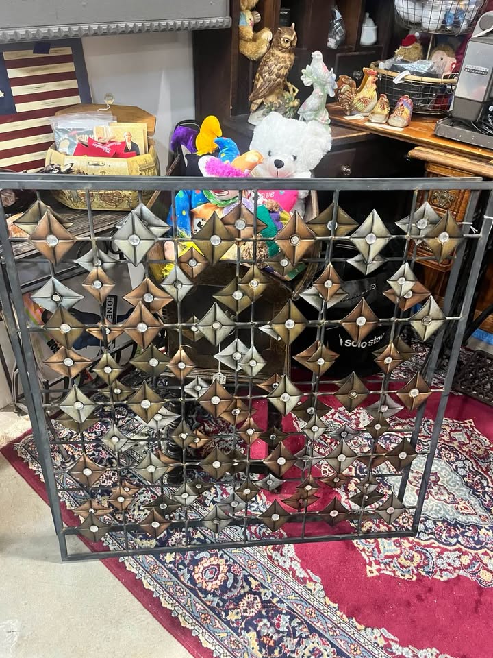 Large Modern Metal Geometric Wall Art – 32” x 32” - image 2