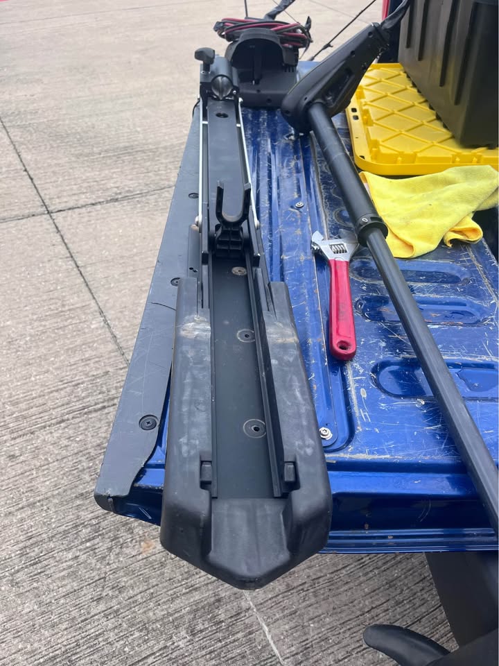 Minn Kota Edge 45 Bow Mount Trolling Motor w/ Foot Pedal - Tested - Ready for the Water - image 2
