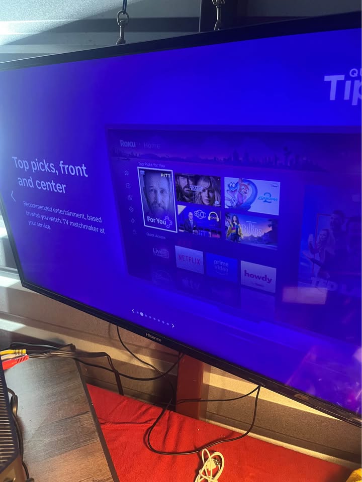 Hisense 40” Roku Smart TV – Works Great – HDMI/Streaming - image 7