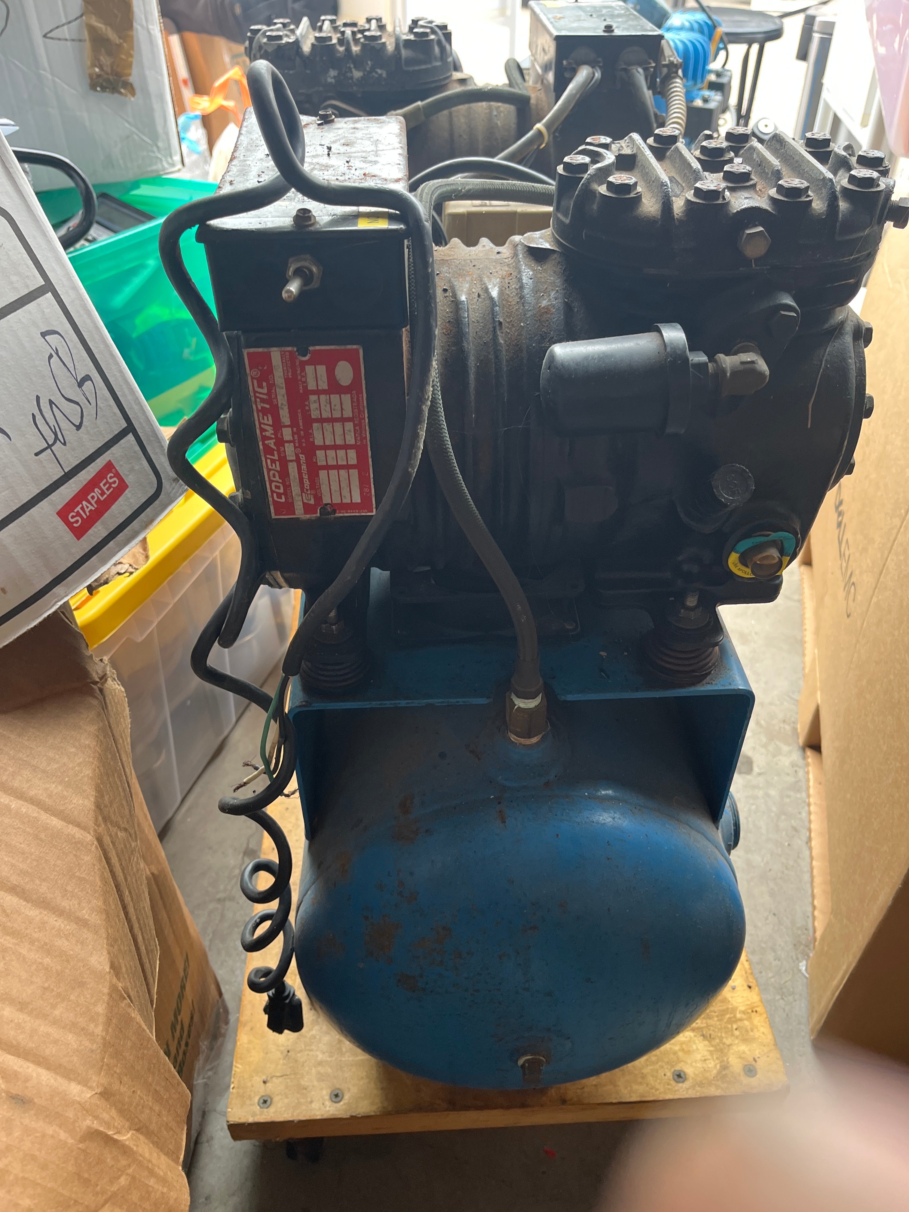Freedom Line dental air compressor (dual-head) — working prior to removal, Corpus Christi pickup