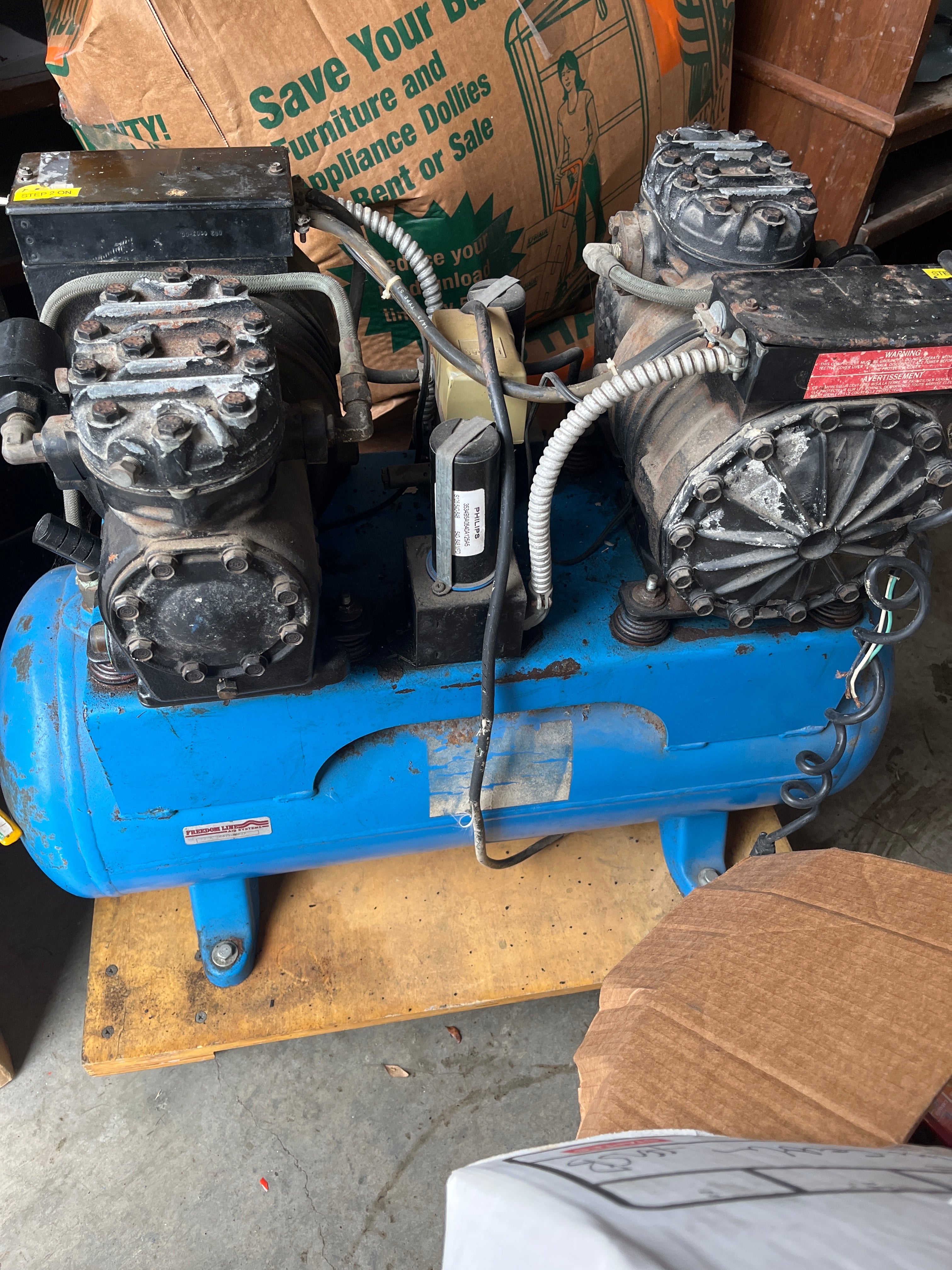 Freedom Line dental air compressor (dual-head) — working prior to removal, Corpus Christi pickup